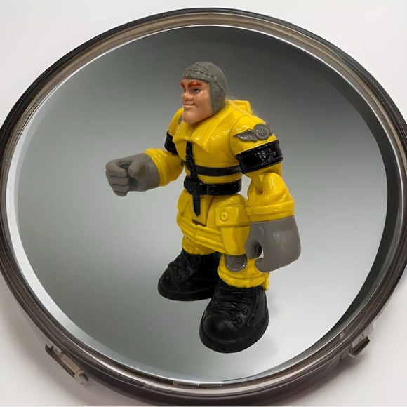 Vintage Fisher Price Rescue Heroes Hal E. Copter Action Figure 1999 Mattel - Picture 2 of 7